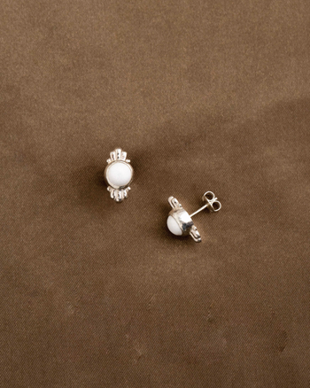 charm stone earring <c-006>